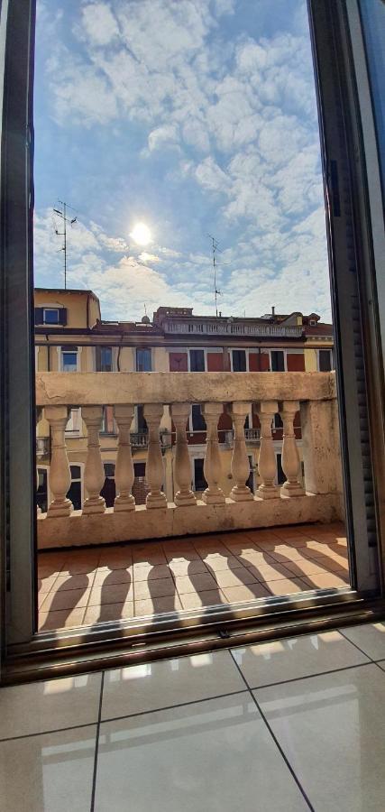 Hotel Mondial Milano Dış mekan fotoğraf