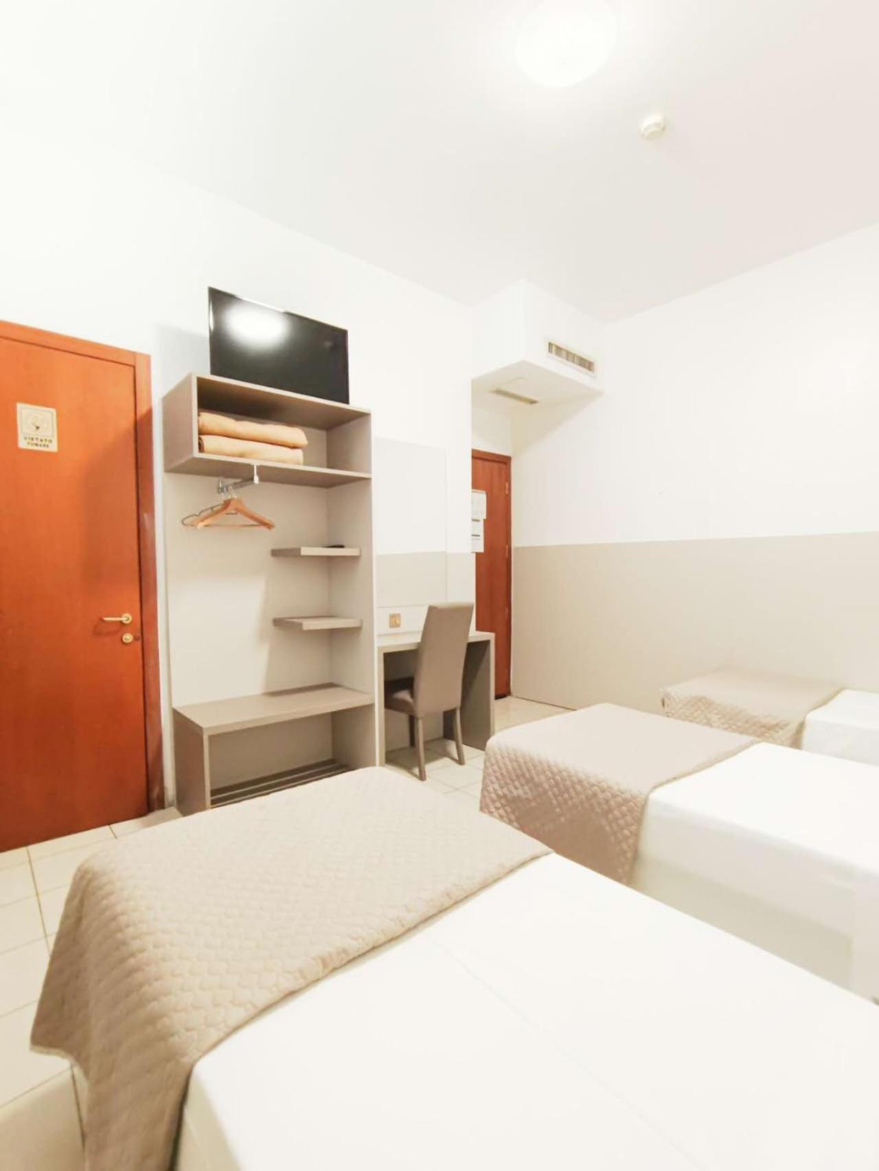 Hotel Mondial Milano Dış mekan fotoğraf